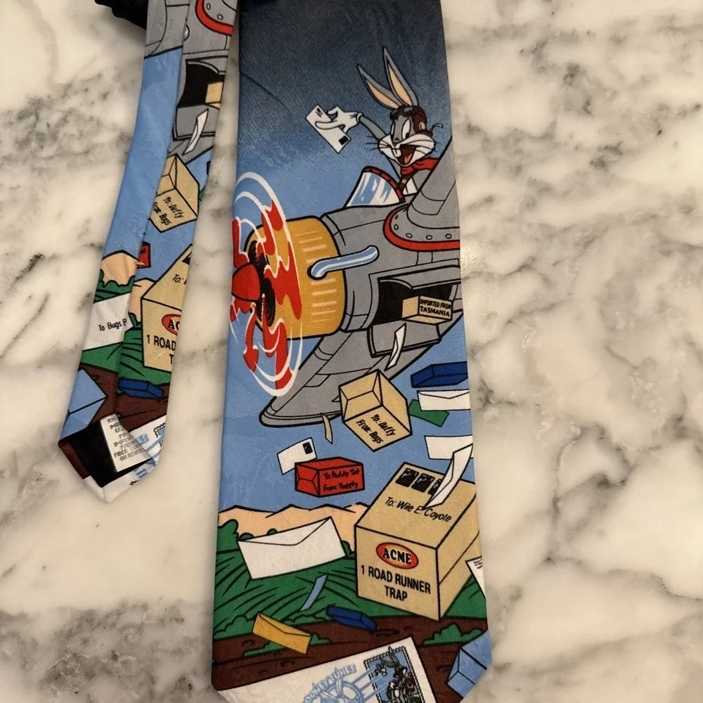 Looney Tunes Stamp Collection 1997 Character Cartoon Neck Tie 57 X 4 Made In USA